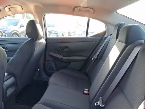 Used 2025 Nissan Sentra S FWD image 16