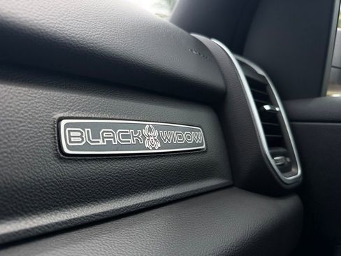 Used 2022 RAM 1500 Big Horn AWD/4WD image 32