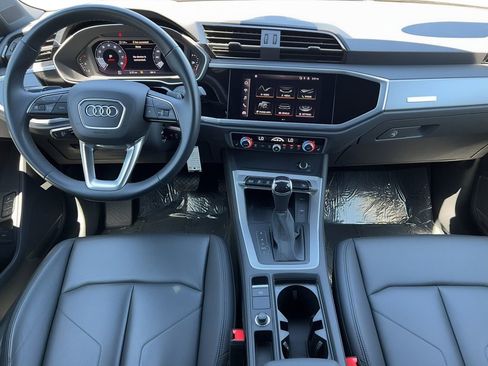 Used 2022 Audi Q3 2.0T Premium Plus AWD/4WD image 5