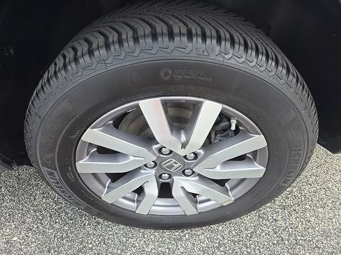 Used 2019 Honda Pilot EX image 15