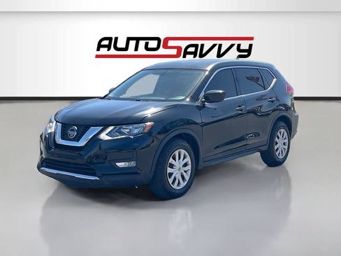 Used 2018 Nissan Rogue S AWD/4WD image 3