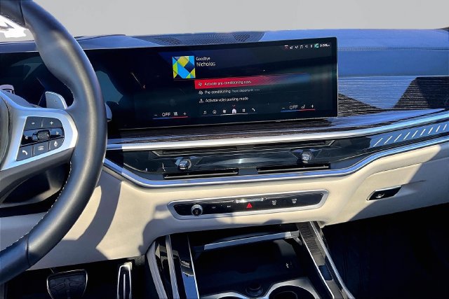 Used 2025 BMW X7 M60i w/ Executive Package AWD/4WD image 6