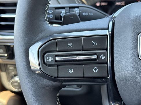 New 2026 GMC Yukon XL Denali Ultimate AWD/4WD image 9