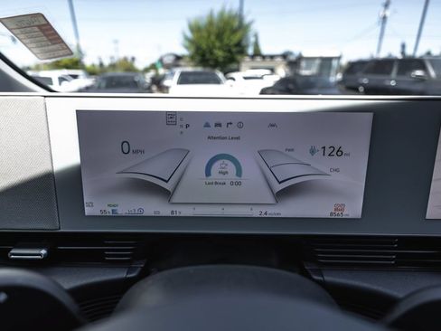 Used 2024 Hyundai Ioniq 5 Limited AWD/4WD image 11