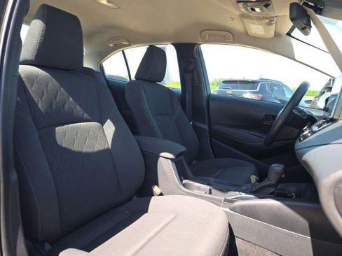 Used 2023 Toyota Corolla LE FWD image 13