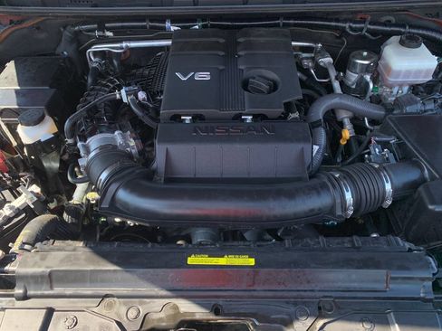 Used 2022 Nissan Frontier PRO-4X w/ Off-Road Protection Package AWD/4WD image 22
