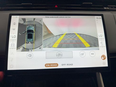 New 2026 Land Rover Range Rover Sport Dynamic SE image 22