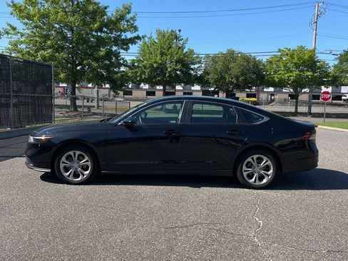 Used 2023 Honda Accord LX image 9