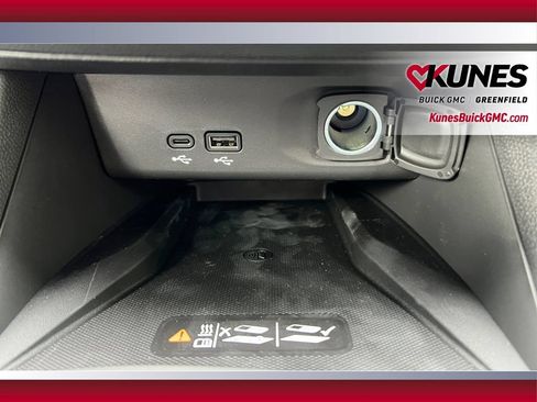 New 2026 Buick Envista Sport Touring w/ Convenience I Package FWD image 33
