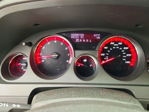 Used 2012 GMC Acadia Denali image 14