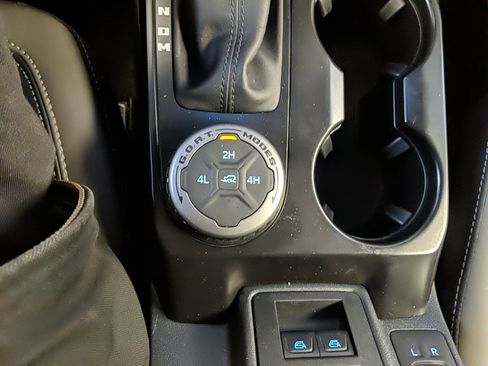 Certified 2025 Ford Bronco Outer Banks image 20