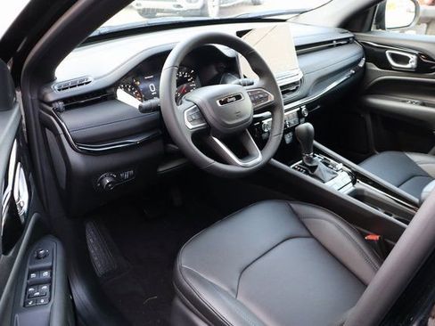 New 2026 Jeep Compass Limited image 11