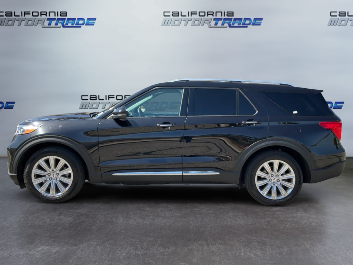 Used 2023 Ford Explorer Limited w/ Limited Technology Package RWD image 8