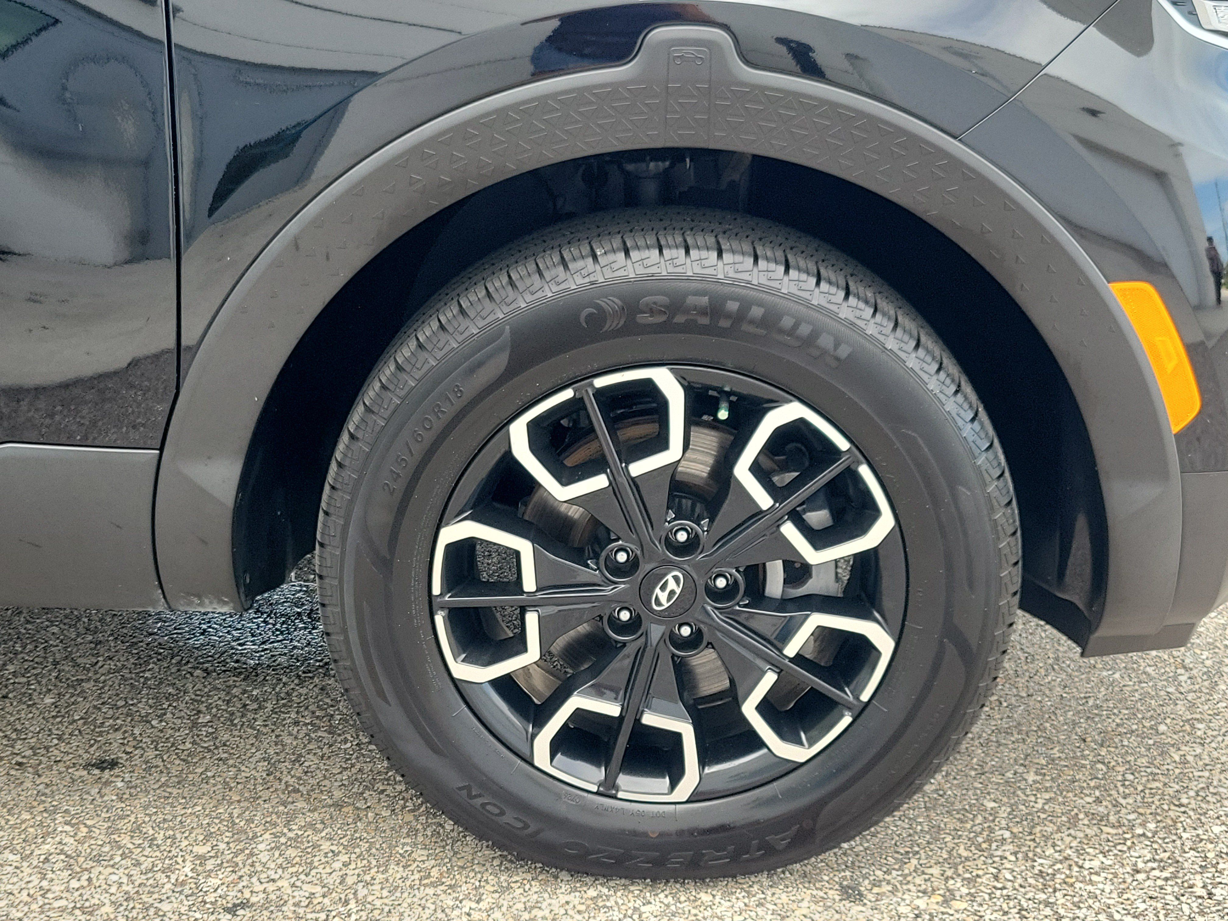 Used 2022 Hyundai Santa Cruz SEL w/ Activity Package FWD image 10