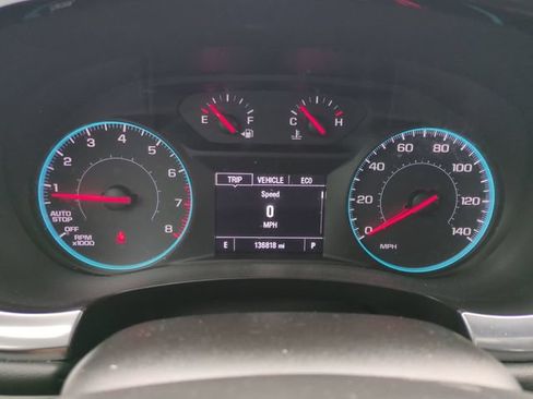 Used 2021 Chevrolet Traverse LS FWD image 33