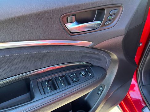 Used 2019 Acura MDX A-Spec image 13