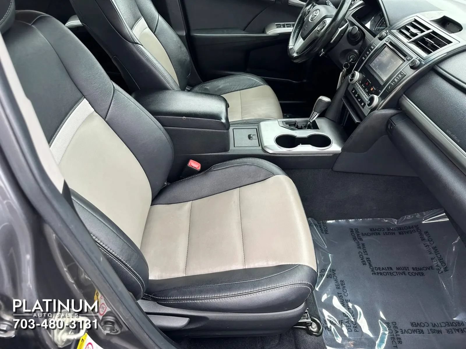 Used 2014 Toyota Camry SE FWD image 15