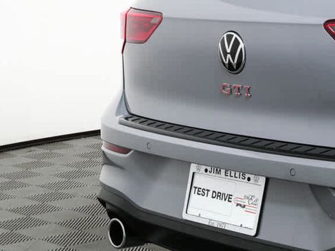New 2026 Volkswagen GTI SE FWD image 35