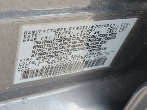 Used 2023 Nissan Sentra SR w/ Midnight Edition Package FWD image 32