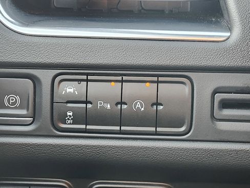 Used 2023 Chevrolet Tahoe LT image 36