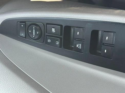 Used 2018 Hyundai Tucson SE FWD image 18