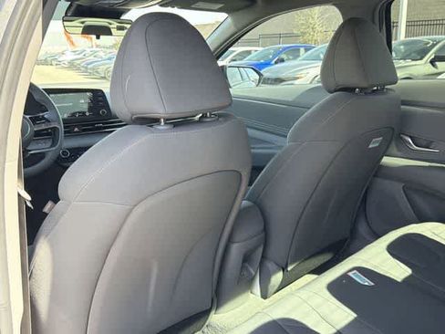New 2026 Hyundai Elantra Sport FWD image 15