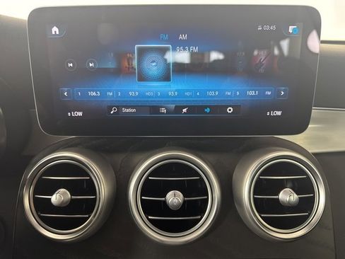 Used 2022 Mercedes-Benz GLC 300 4MATIC image 15