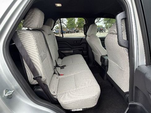 Used 2025 Toyota 4Runner SR5 image 37