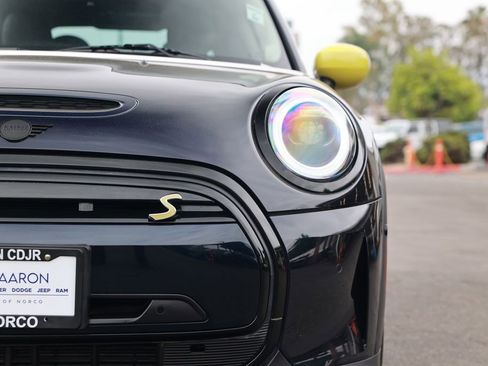 Used 2023 MINI Cooper SE FWD image 5