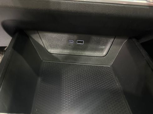 Used 2025 Chevrolet Equinox RS w/ Safety and Technology Package image 39