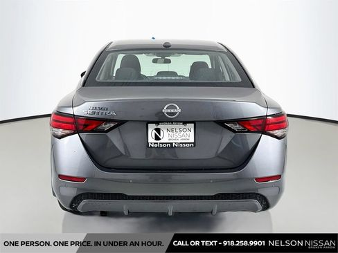 Certified 2025 Nissan Sentra SV FWD image 6