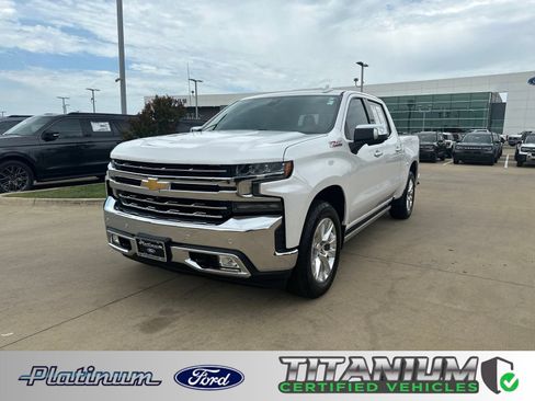 Used 2019 Chevrolet Silverado 1500 LTZ AWD/4WD image 1