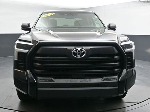 Used 2022 Toyota Tundra SR5 image 3