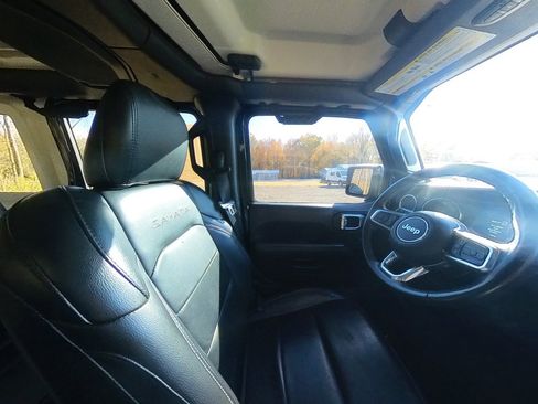 Used 2021 Jeep Wrangler Unlimited Sahara w/ Cold Weather Group image 59