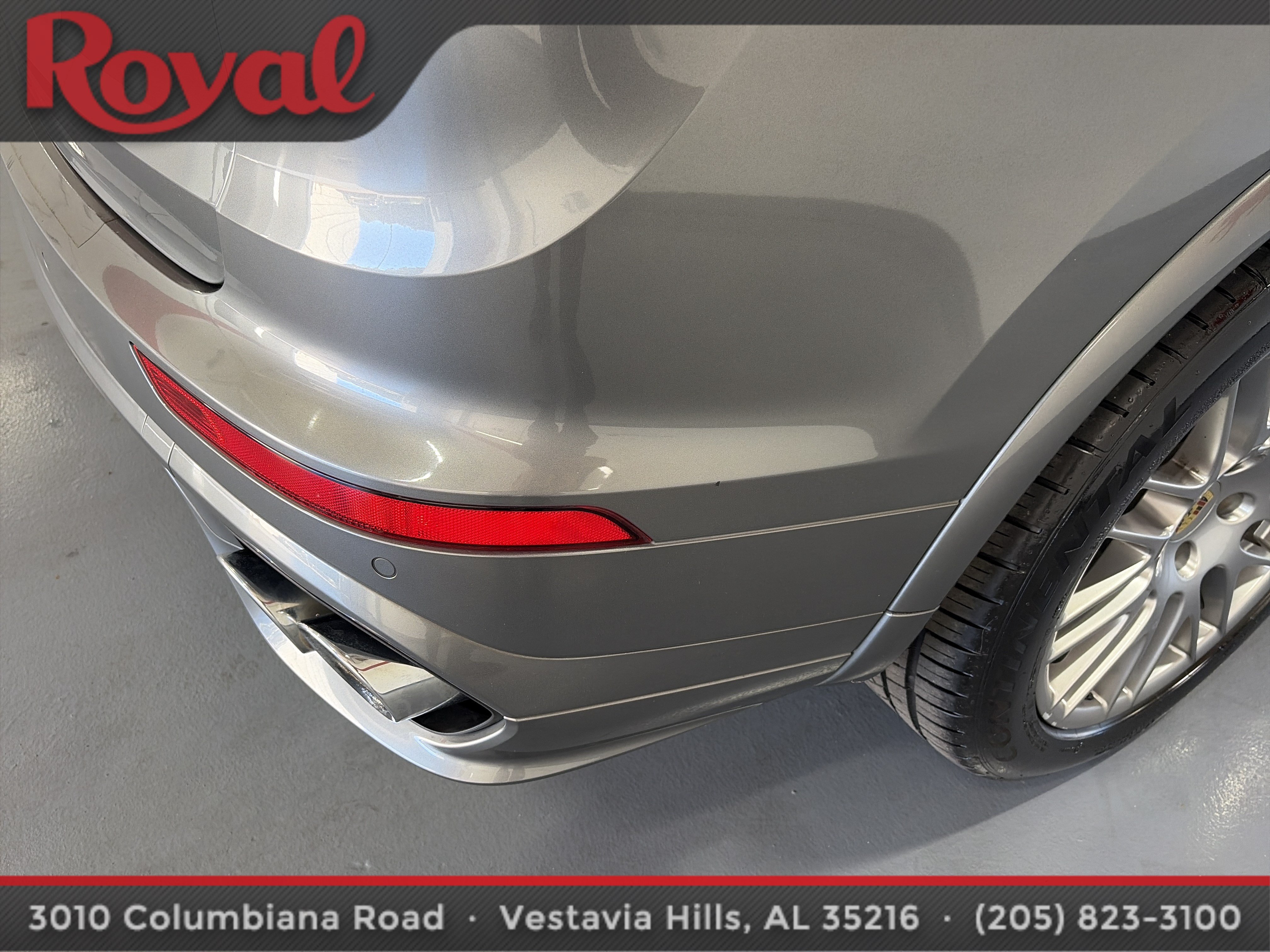 Used 2017 Porsche Cayenne GTS AWD/4WD image 6