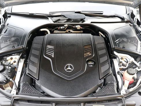 Used 2023 Mercedes-Benz S 580 4MATIC Sedan image 41