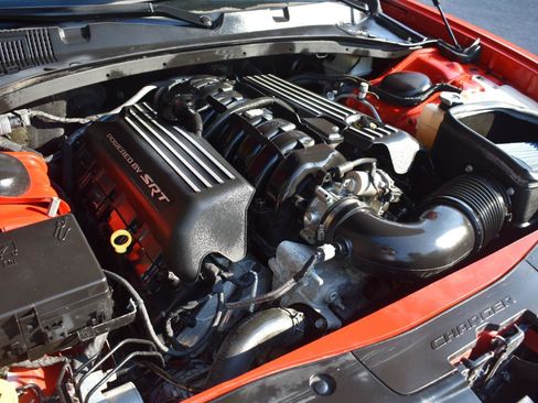 Used 2017 Dodge Charger R/T RWD image 36