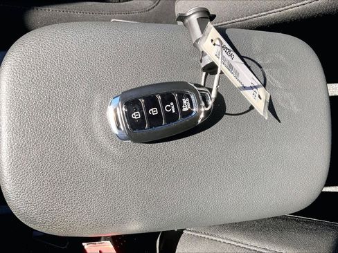 Used 2023 Hyundai Kona SEL image 28