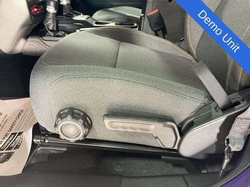 New 2026 Jeep Gladiator Willys AWD/4WD image 12