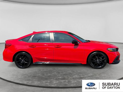 Used 2023 Honda Civic Sport image 4