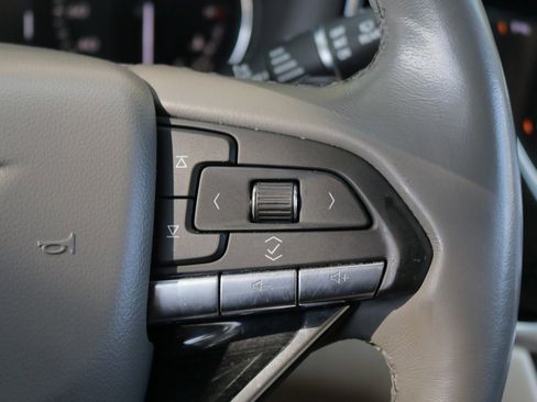 Used 2021 Cadillac XT6 Premium Luxury image 22