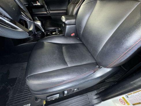 Used 2018 Toyota 4Runner TRD Off-Road Premium w/ Wilderness Package image 19