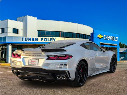 New 2026 Chevrolet Corvette E-Ray image 5