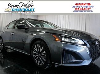 Used 2024 Nissan Altima 2.5 SV video 1