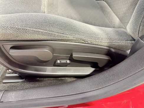 Used 2011 Chevrolet Impala LT image 22