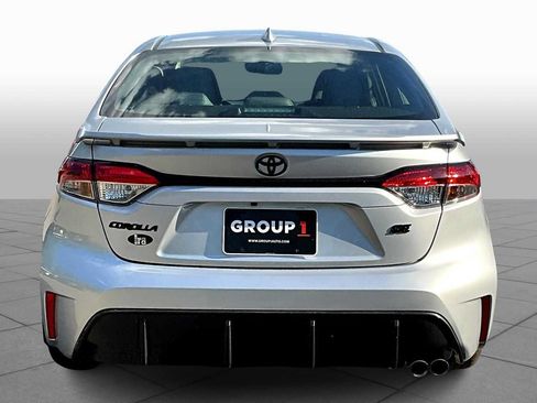 Certified 2025 Toyota Corolla SE FWD image 4