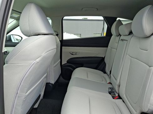 New 2026 Hyundai Tucson SEL image 7