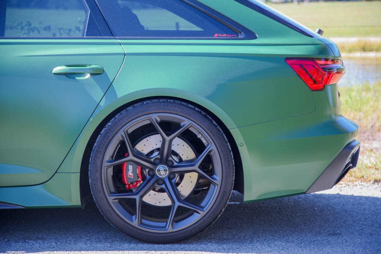 Used 2024 Audi RS 6 performance AWD/4WD image 23