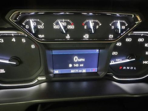 Used 2019 GMC Sierra 1500 SLT w/ SLT Premium Package AWD/4WD image 33
