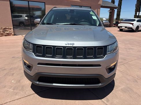Used 2019 Jeep Compass Latitude w/ Popular Equipment Group FWD image 9